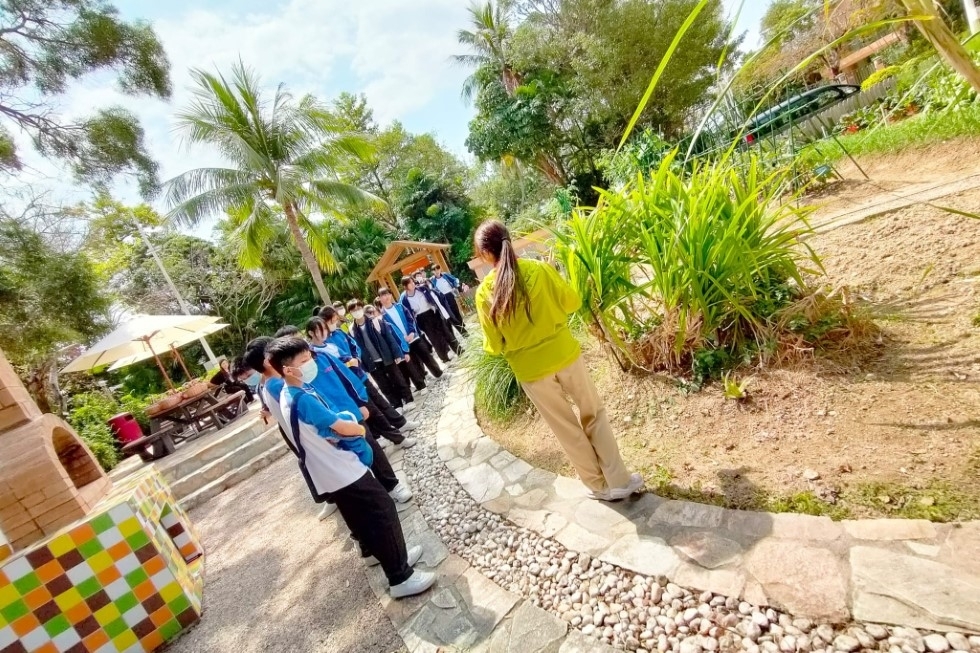 f6b169b6-bef7-4f10-a1c7-297a621b9dfb (相簿)